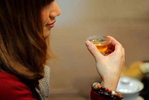 吃瓜少女喝茶视频下载,轻松获取热门内容